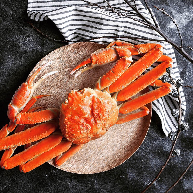 厳選本ずわい蟹姿